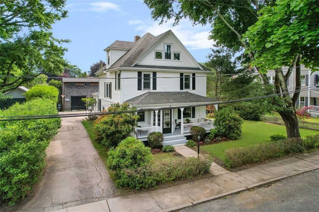 Property Photo:  94 Lake Street  RI 02879 