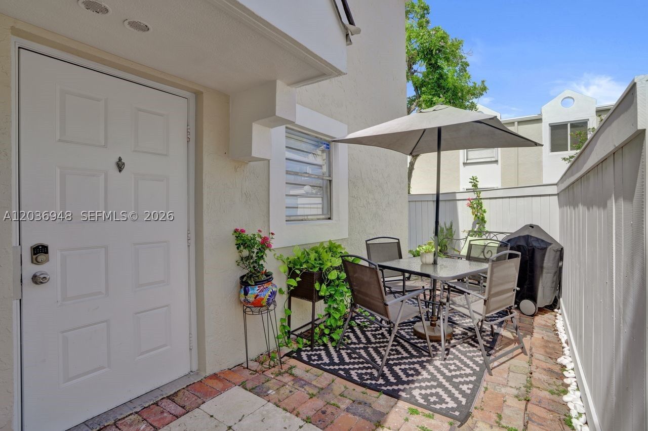 Property Photo: 4555 SW 68th Ct Cir 111 FL 33155