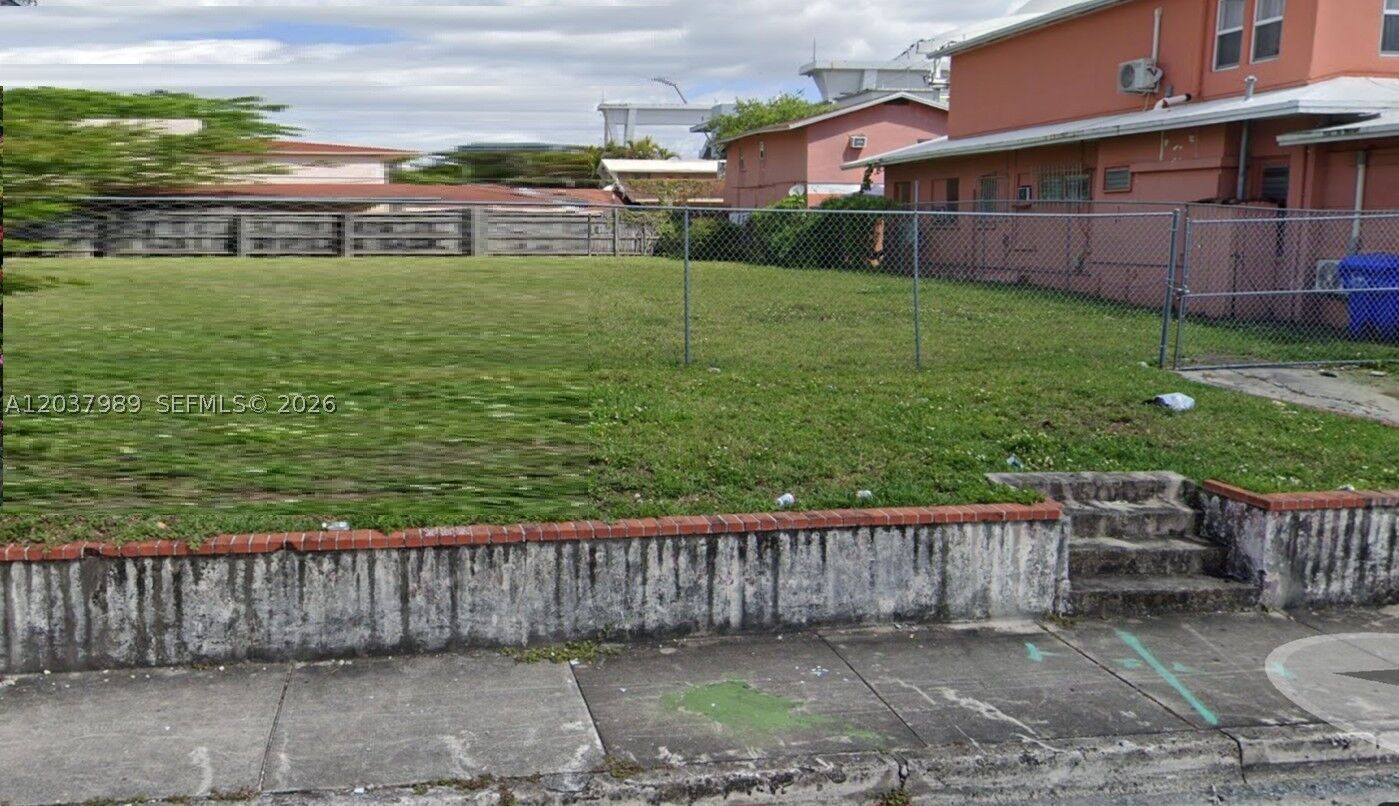 Property Photo: 1611 NW 2nd St FL 33125