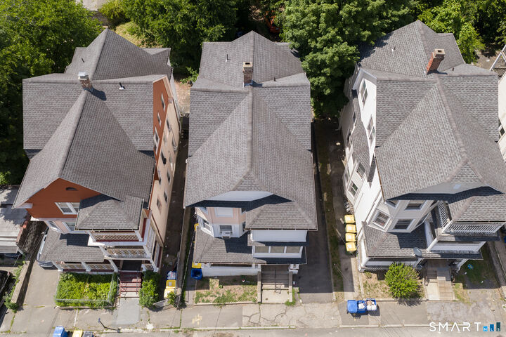 Property Photo:  15 Howard Street  CT 06705 