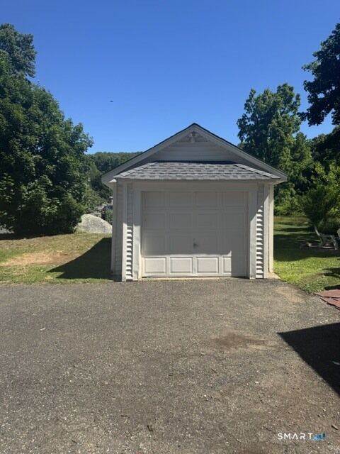 Property Photo:  183 Feldspar Avenue  CT 06403 