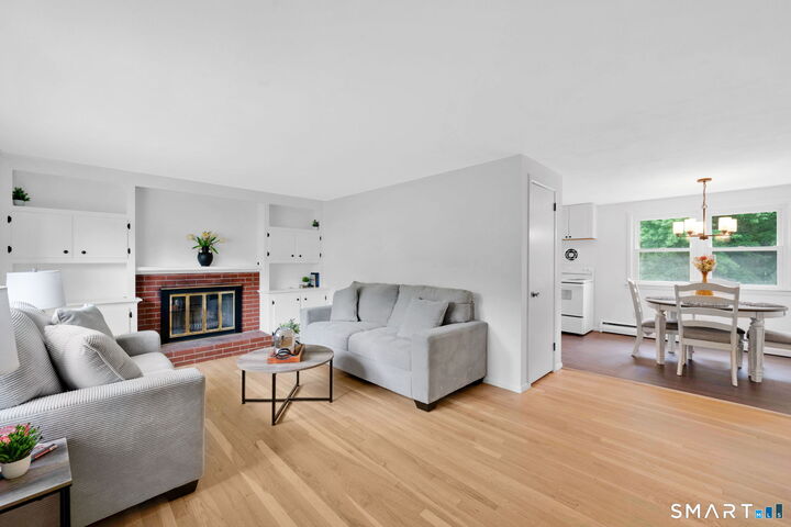 Property Photo:  164 Hilton Drive  CT 06074 