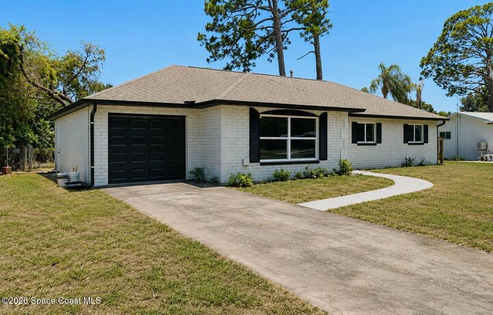 Property Photo:  949 Lexington Road  FL 32955 