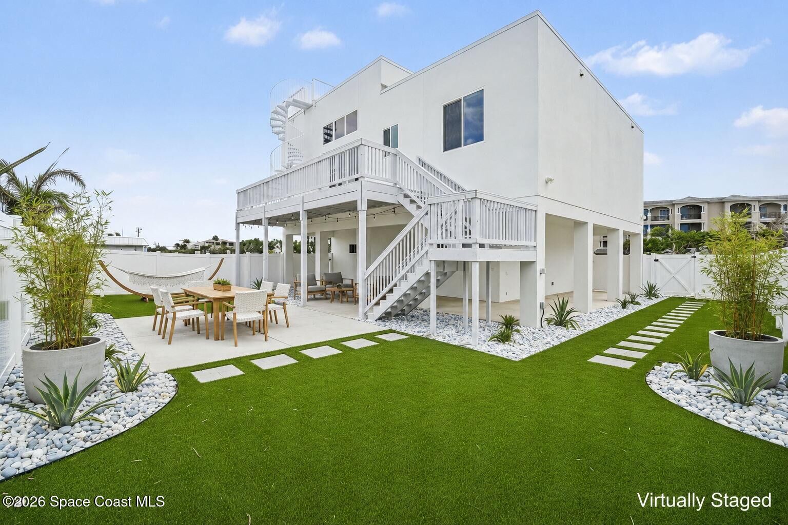 Property Photo: 2031 S Orlando Avenue FL 32931