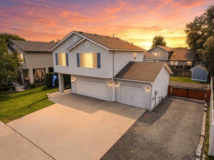 Property Photo:  10113 W Raspberry Ave  WA 99004 