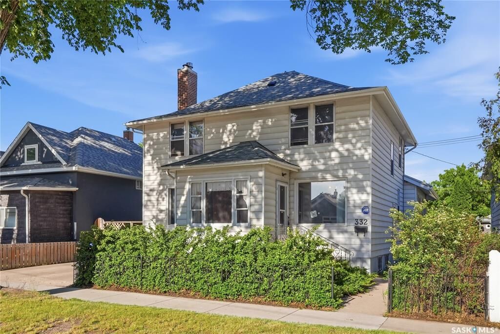 Photo de la propriété:  332 I Avenue S  SK S7M 1Y2 