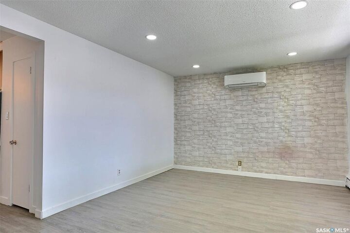 Property Photo:  243 Smith Street N  SK S4R 3B5 