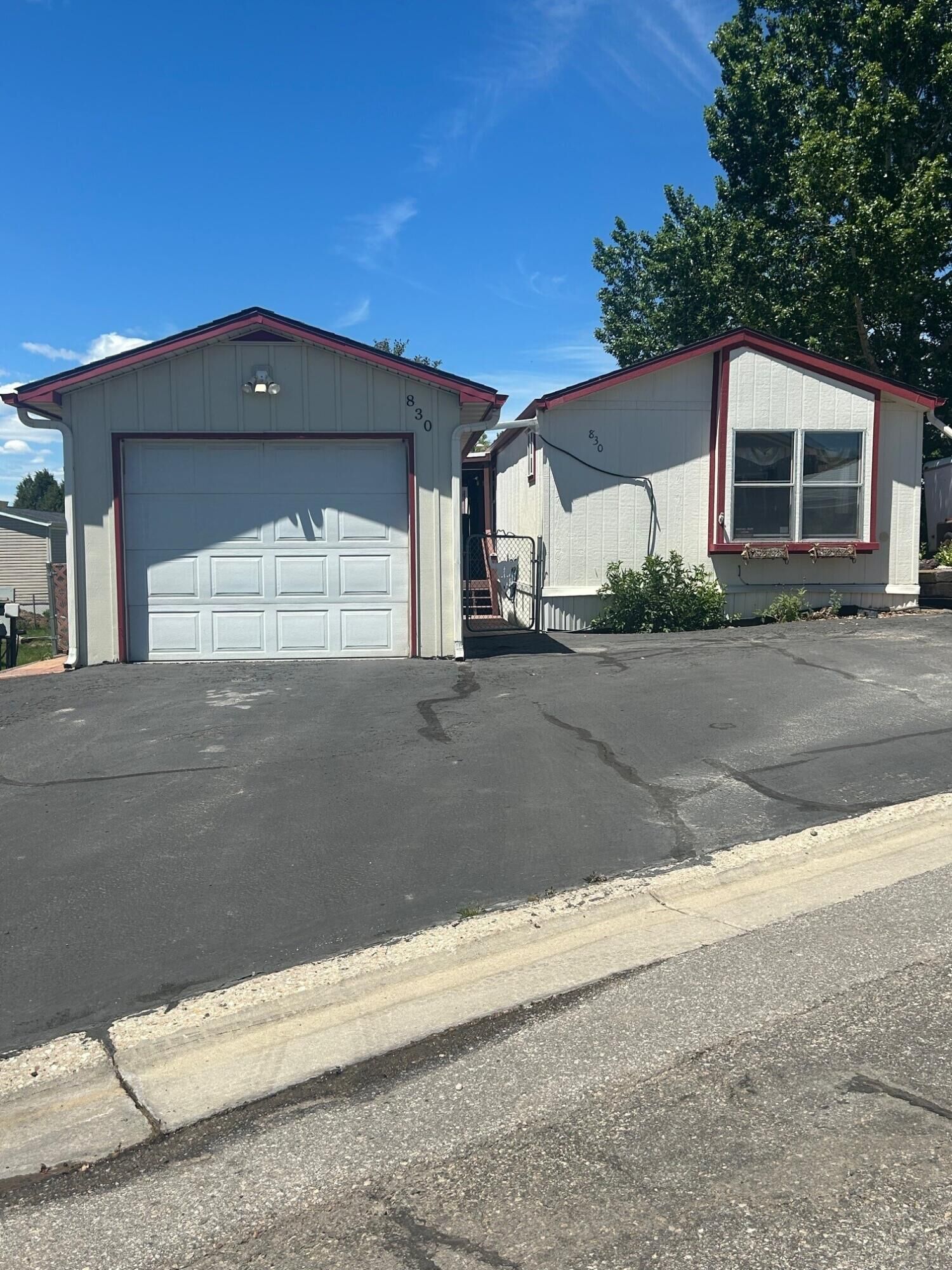 Property Photo: 830 E Timberline Drive WY 82801