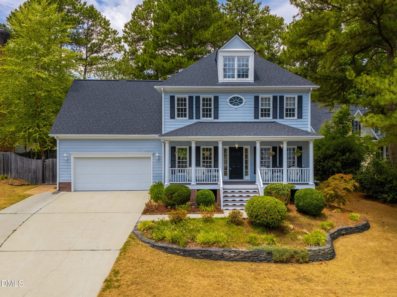 Property Photo:  407 Maple Creek Court  NC 27502 