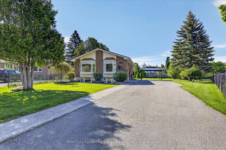 Property Photo: 948 St Pauls Street ON K9H 6J6