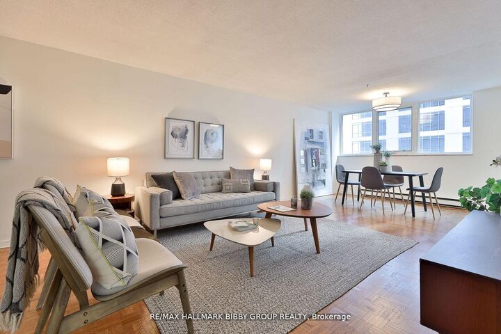 360 Bloor Street E 1007 — photo 1