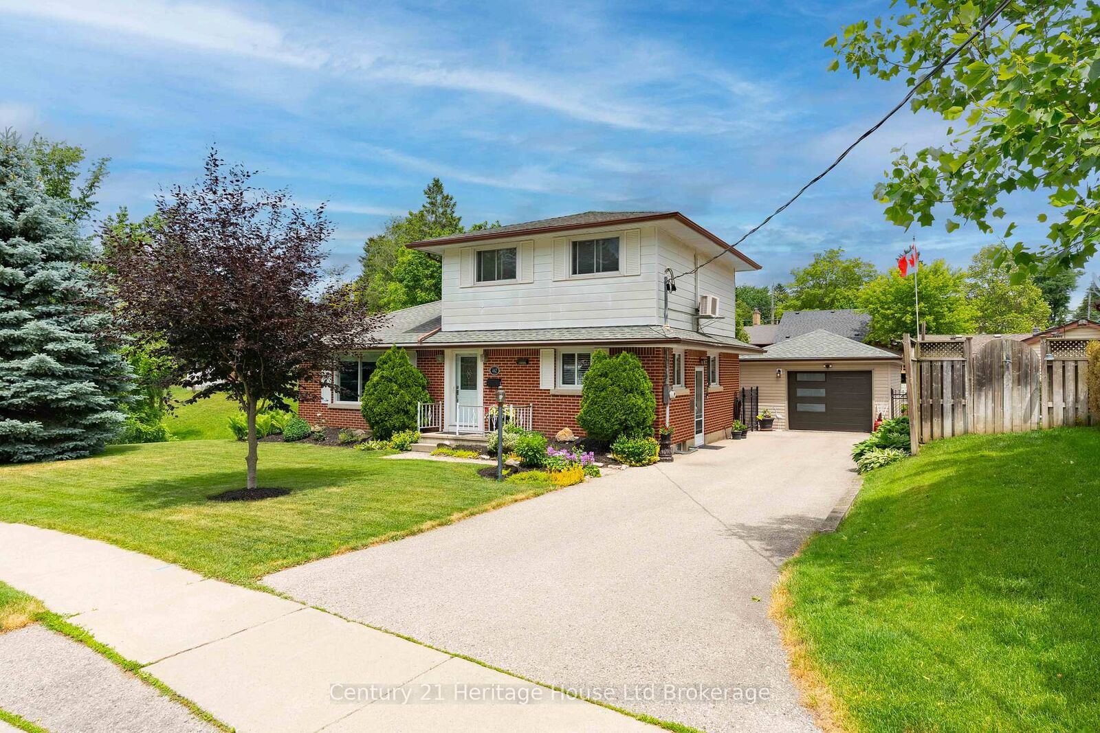 Property Photo:  462 Rivercrest Drive  ON N4S 5W6 