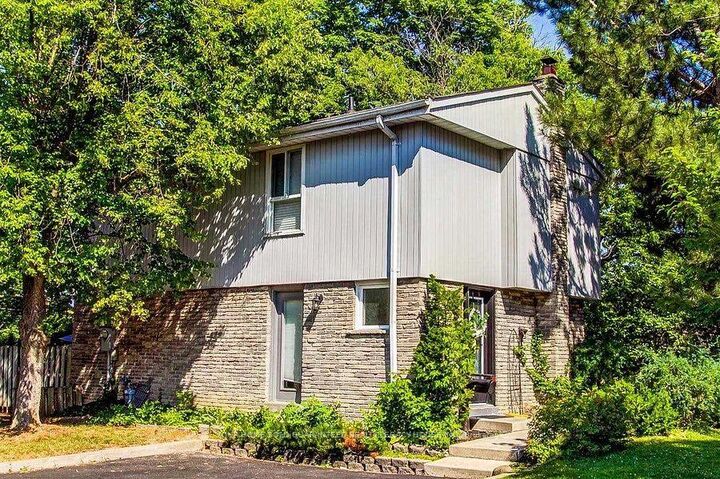 59 Kenninghall Boulevard 17 — photo 1