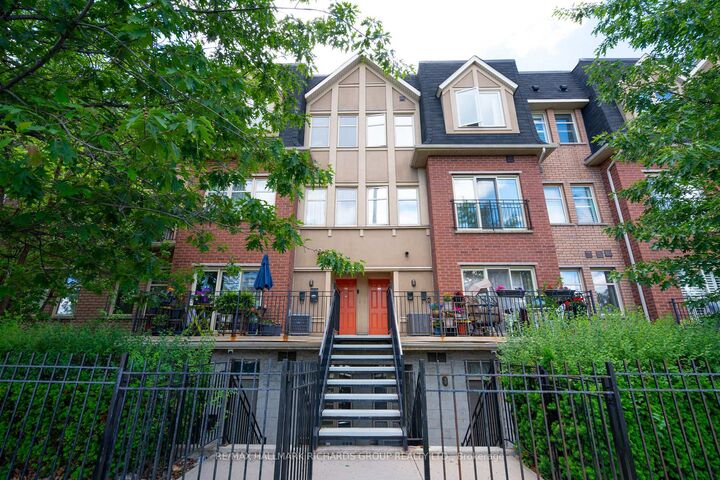 1496 Victoria Park Avenue 245 — photo 1