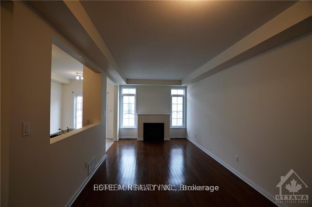 Property Photo: 567 Ashbourne Crescent ON K2J 0P5
