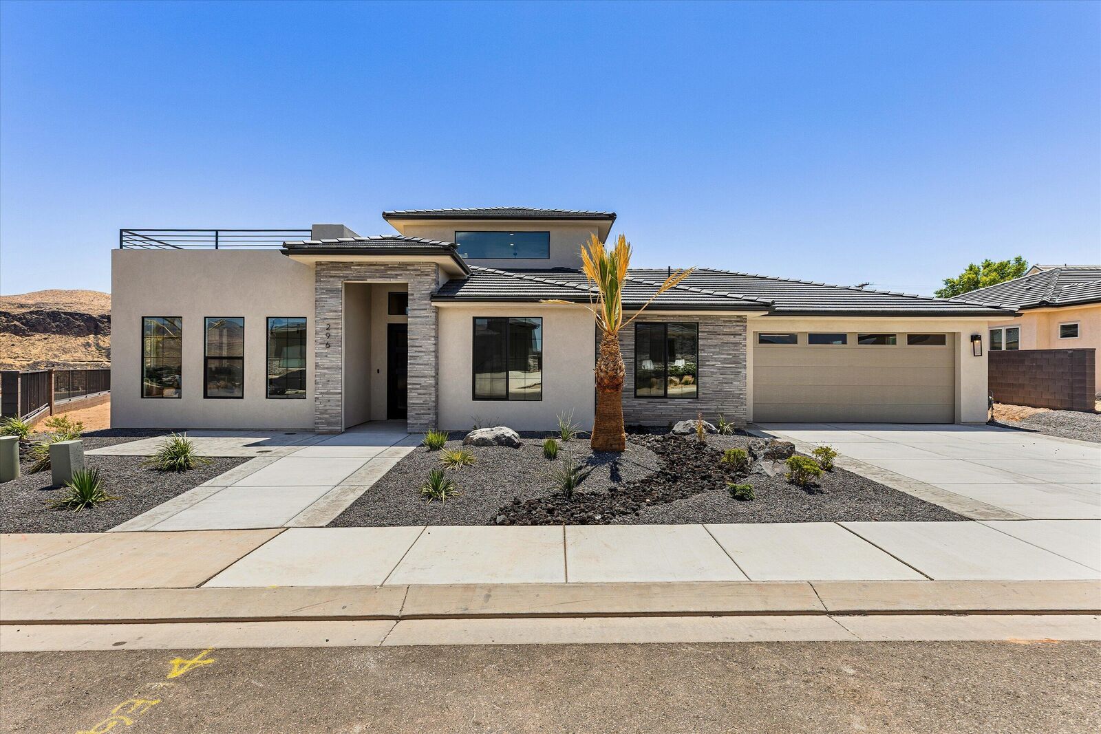 Property Photo: 296 E 1100 N UT 84737