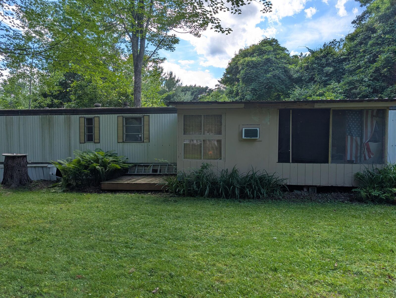 Property Photo:  8 Spruce Avenue  NY 12996 