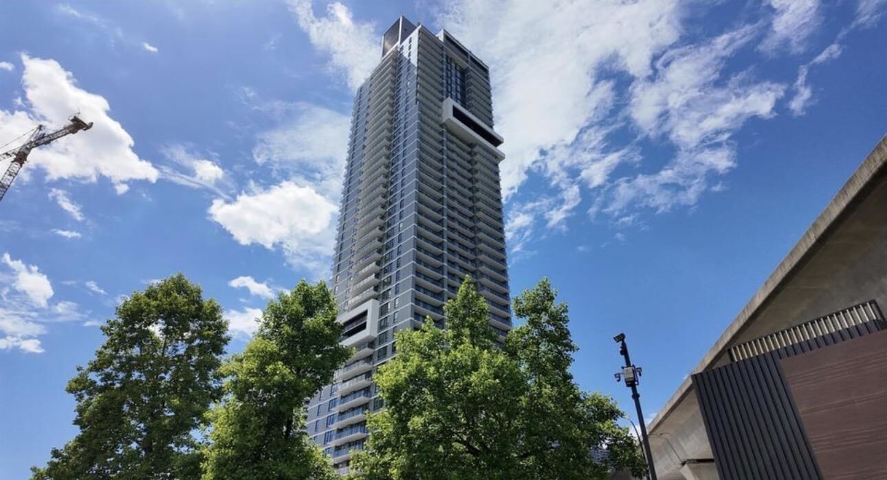 Property Photo:  2135 Springer Avenue  BC V5B 2Z6 