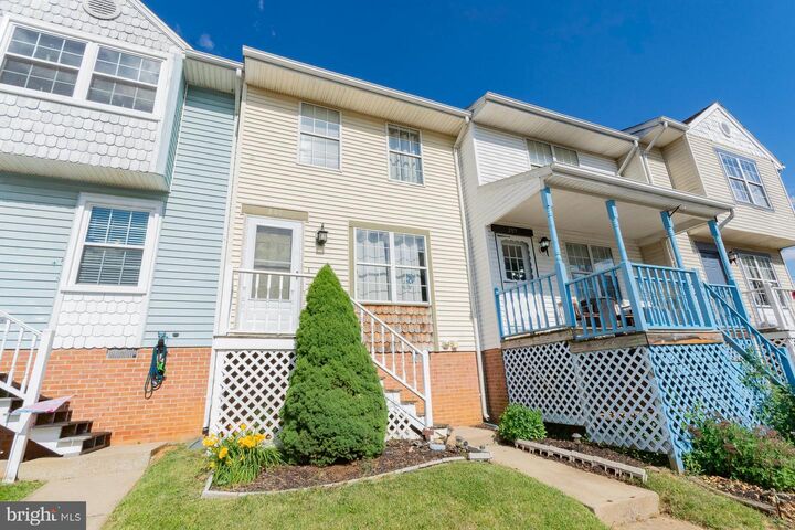 Property Photo:  207 Willow Brook Drive  WV 25414 