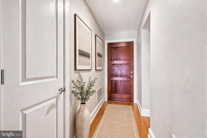 Property Photo:  215 I Street NE 103  DC 20002 