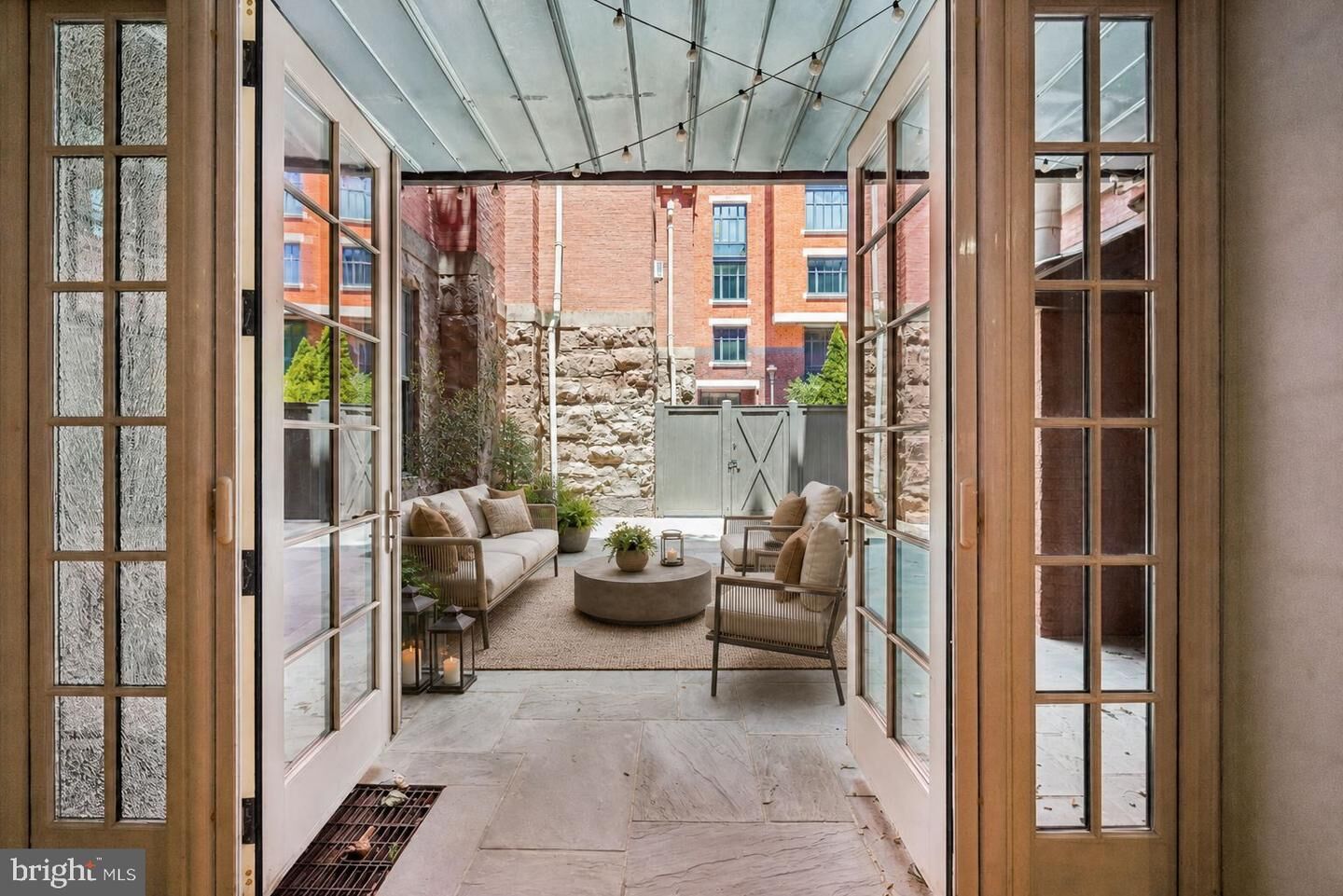 Property Photo:  215 I Street NE 103  DC 20002 