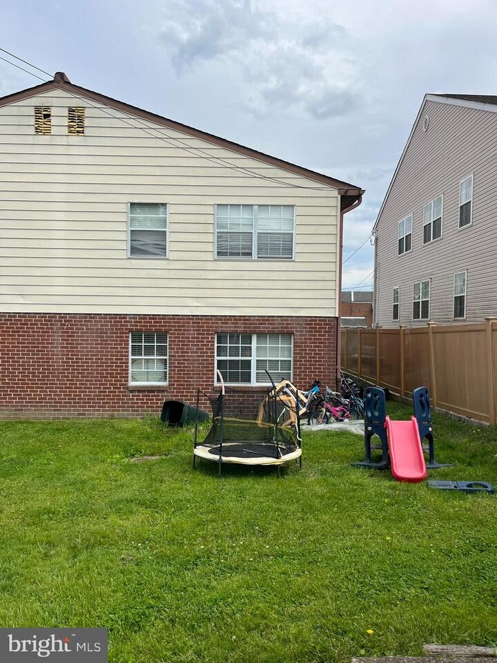 Property Photo:  8118 Ryers Avenue  PA 19111 