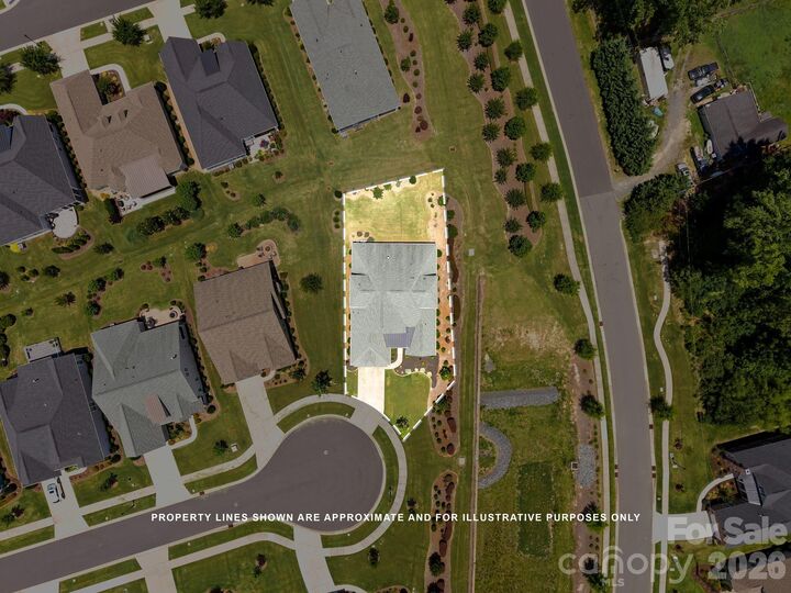 Property Photo:  12047 Cove Court  NC 28278 