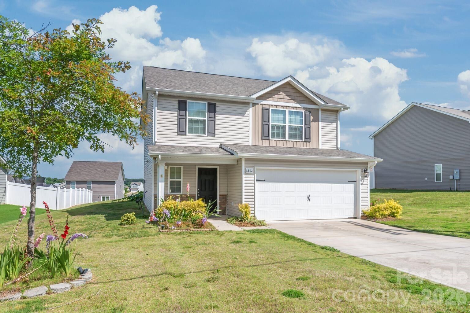 Property Photo: 1232 Phifer Road NC 28086