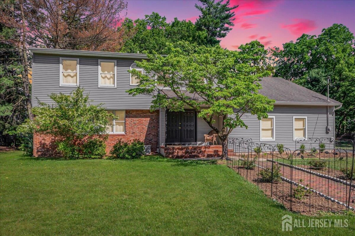 Property Photo:  2 Abbott Court  NJ 08820 