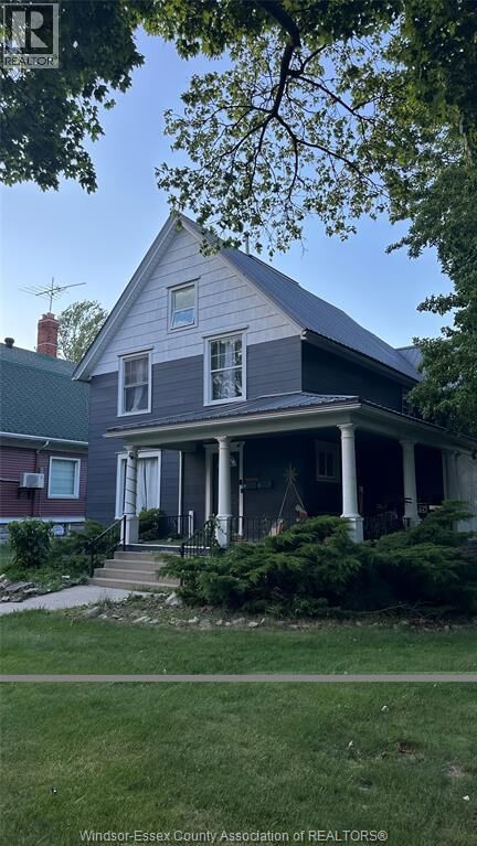 Property Photo: 39 Russell Street ON N8H 1V1