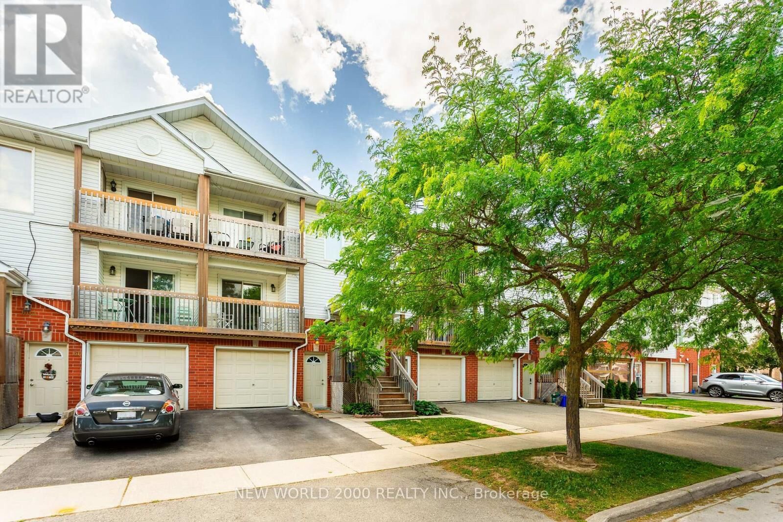 Property Photo:  58 Stewart Maclaren Road 58  ON L7G 5L9 