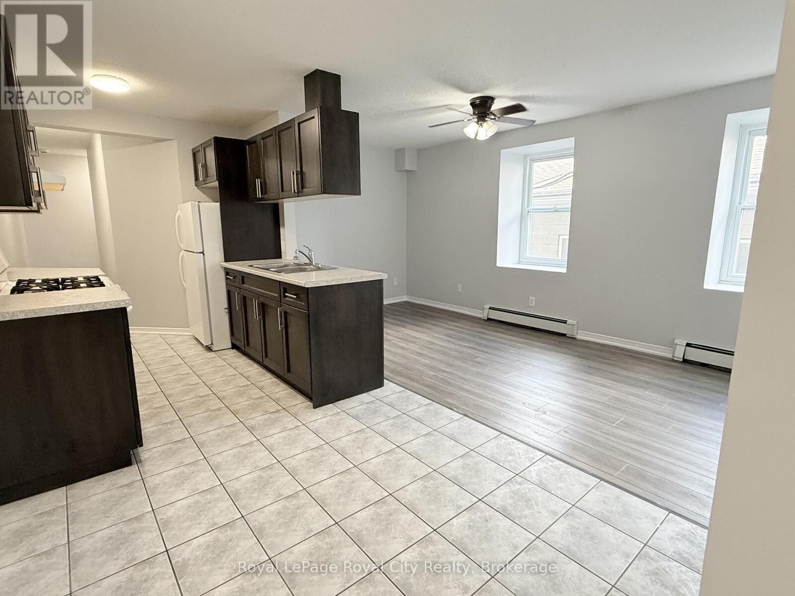 Property Photo: 116 North Wyndham Street 2 ON N1H 4E8