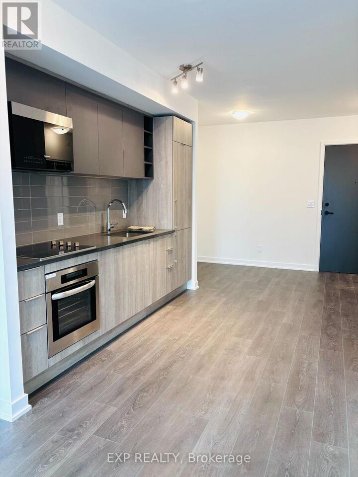 Property Photo: 2033 Kennedy Road 2307 ON M1T 0B9