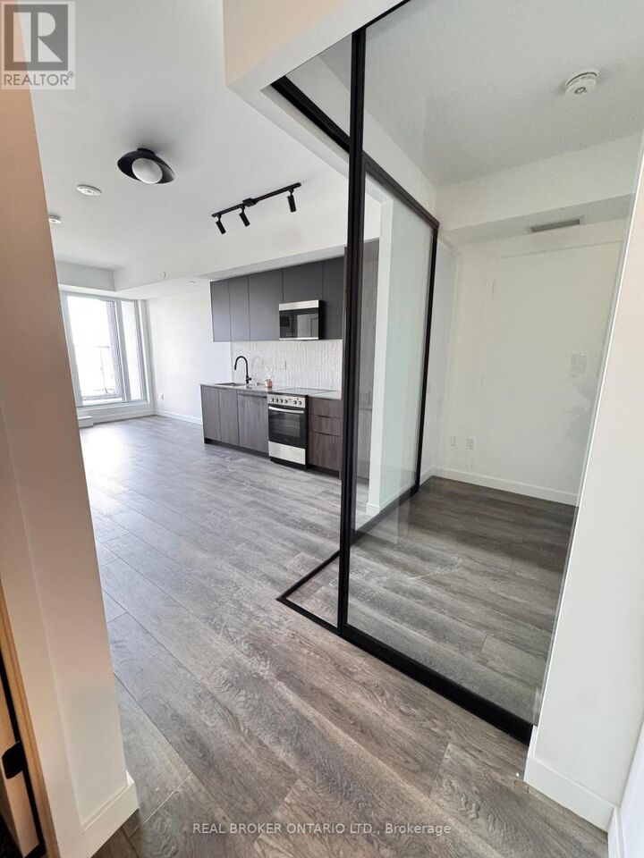 Property Photo:  1635 Military Trail 220  ON M1C 1B2 