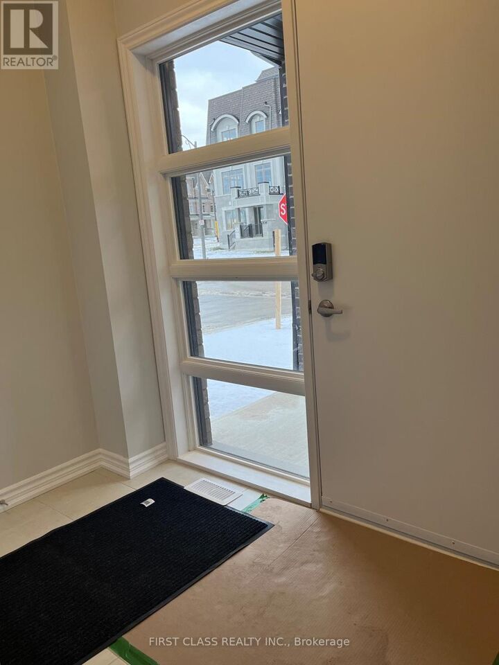 Property Photo: 34 Freeman Williams Street ON L6C 3M8