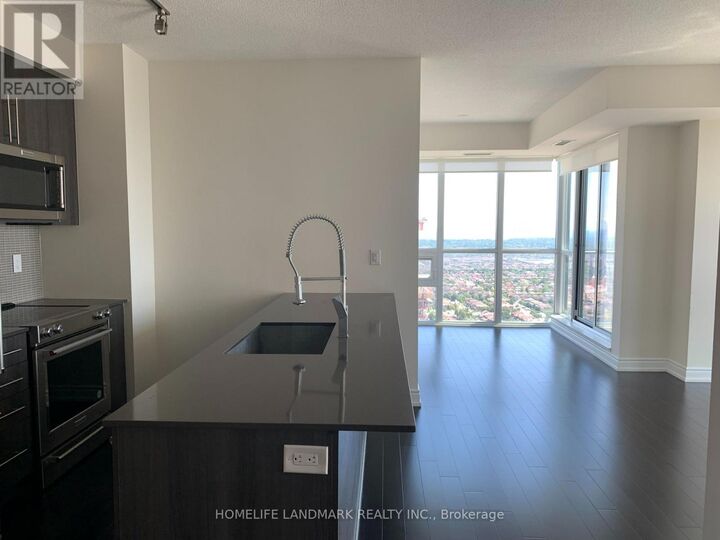 Property Photo:  4011 Brickstone Mews 3810  ON L5B 0J7 