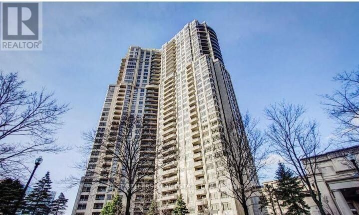 Property Photo: 25 Kingsbridge Garden Circle 2321 ON L5R 4B1