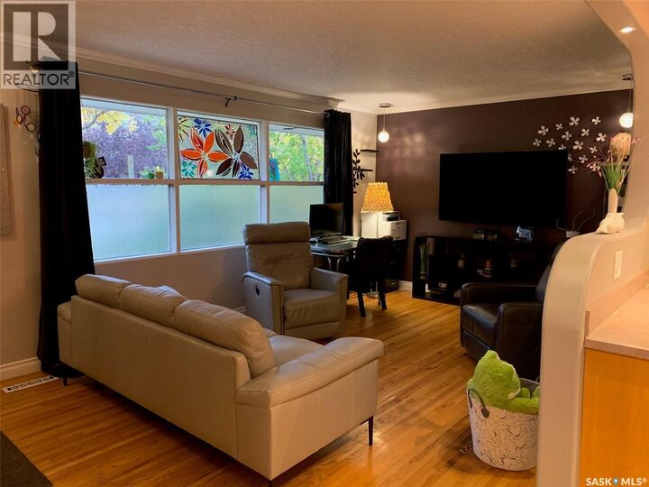 Property Photo: 2612 Pasqua Street SK S4S 0M5