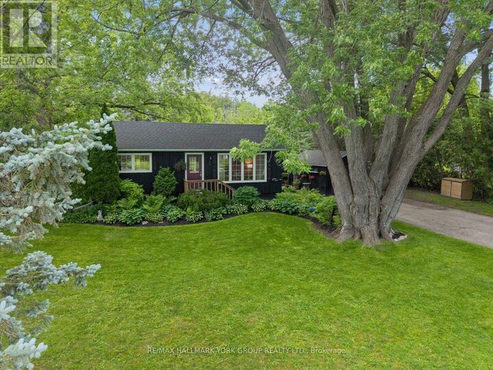Property Photo:  47 Sunnidale Boulevard  ON L0E 1L0 