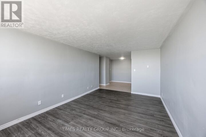 Property Photo: 212 Brock Street 106 ON K9H 2P5