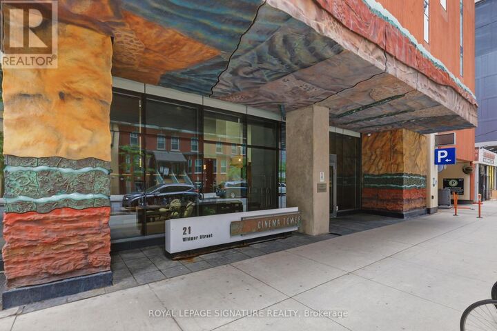 Property Photo:  21 Widmer Street 3801  ON M5V 0B8 