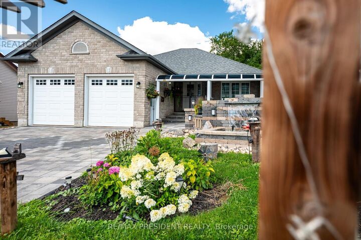 Property Photo:  181 Edward Street  ON N0G 1A0 