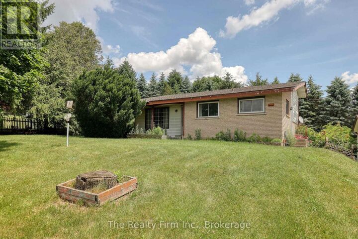 Property Photo: 18 Embro Street East ON N0J 1A0