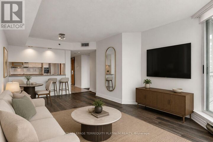 Property Photo:  38 Elm Street 2911  ON M5G 2K5 