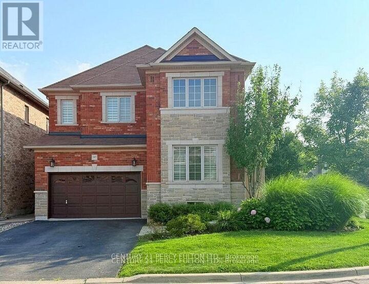 Property Photo: 197 Quinlan Court ON L9T 7A2
