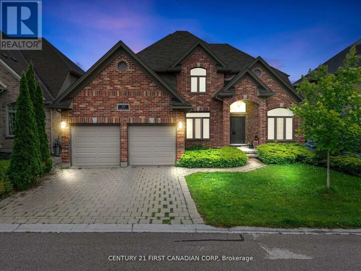 Property Photo: 515 Skyline Avenue 10 ON N5X 0H4