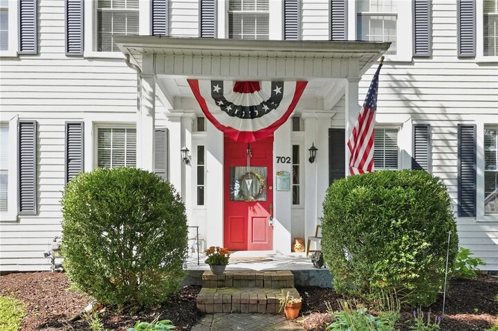 Property Photo:  702 E Franklin Street  OH 45373 