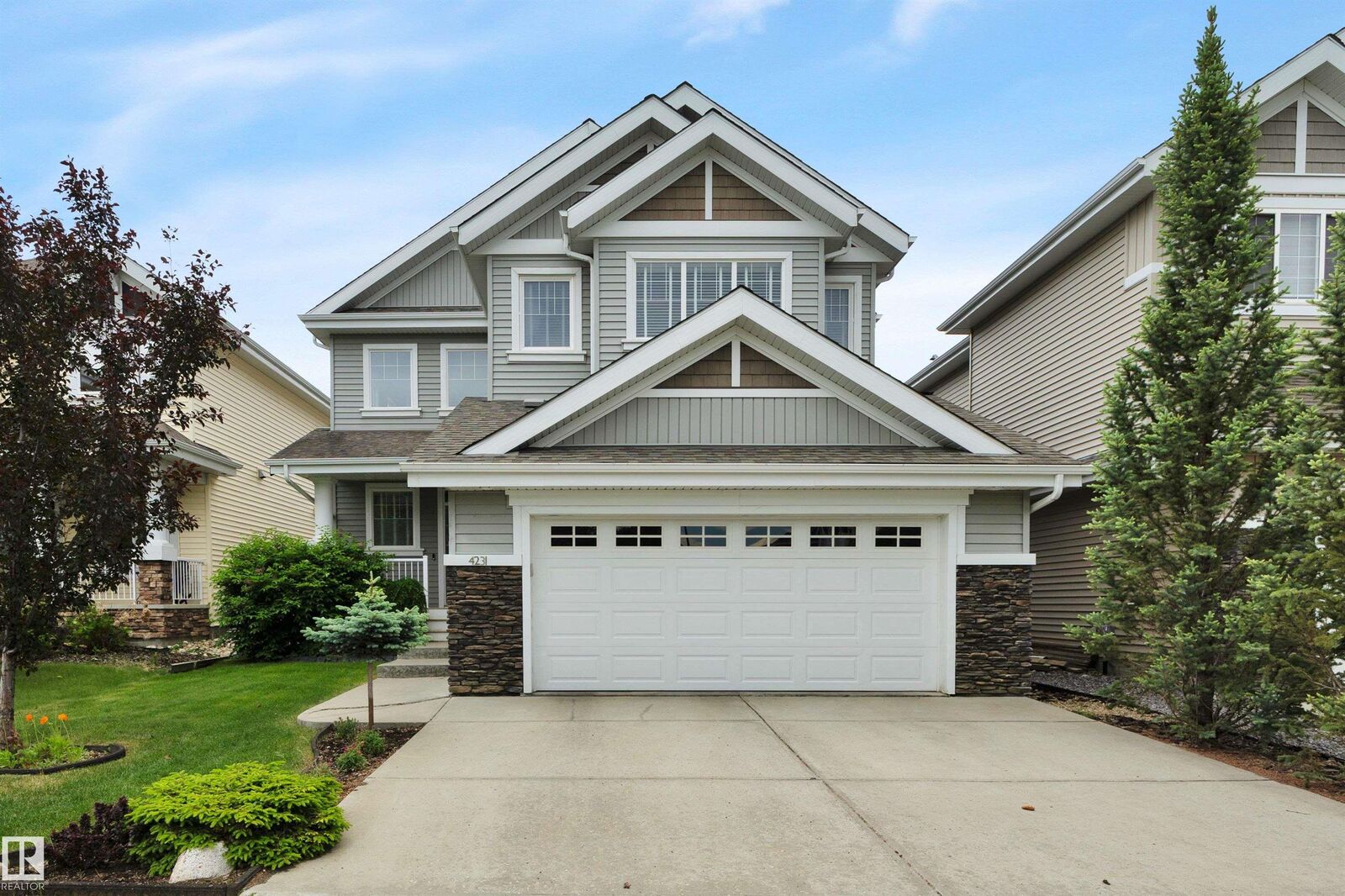 Property Photo: 4231 Savaryn Drive SW AB T0T 0T0