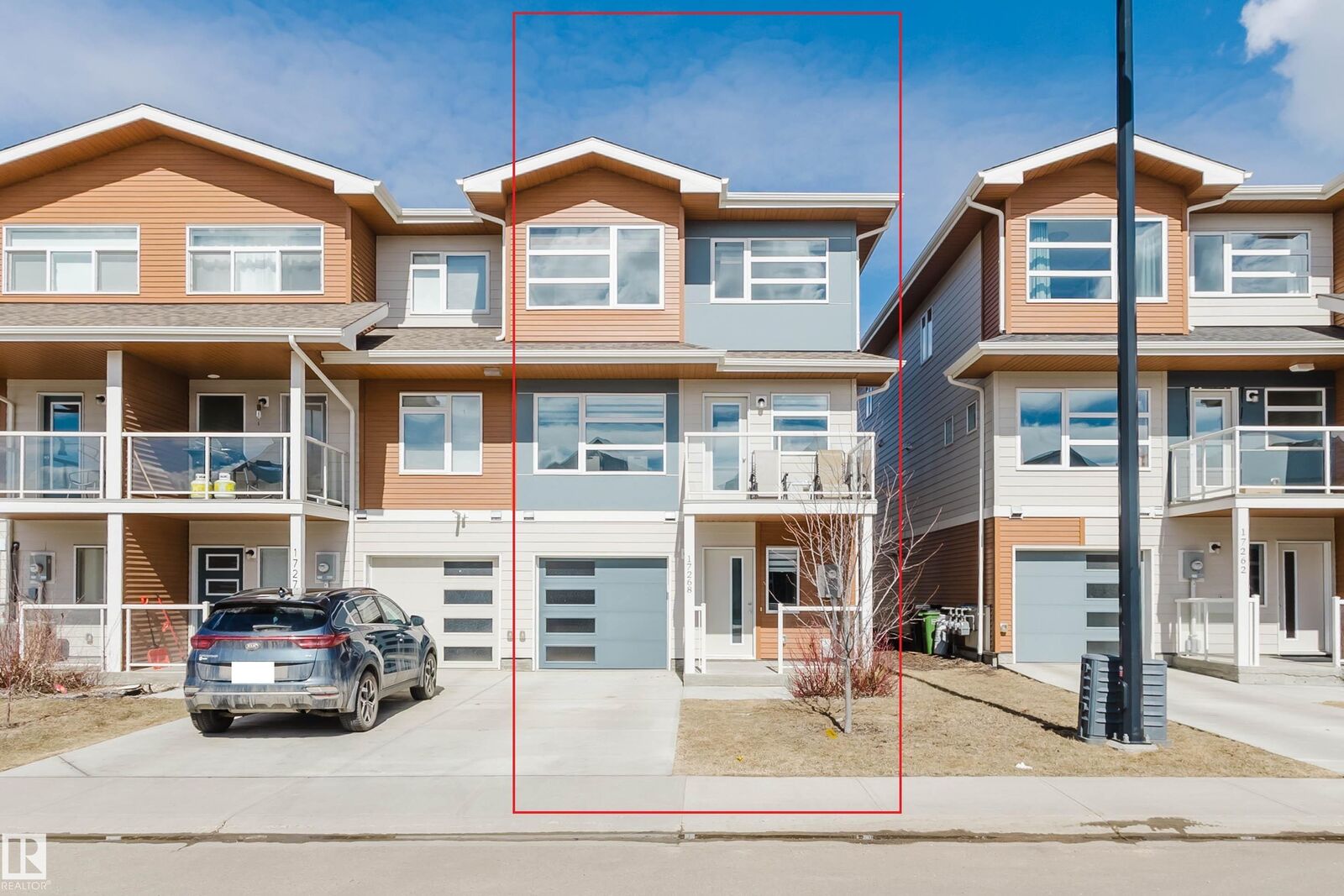 Property Photo:  17268 9B Avenue SW  AB T6W 3V5 