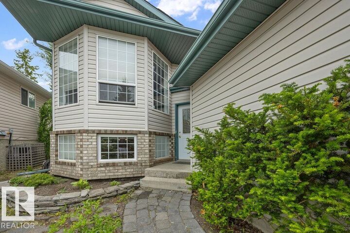Property Photo:  166 Foxboro Place  AB T8A 5Y6 